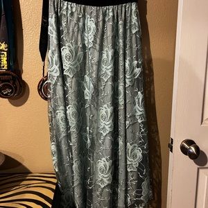 Lularoe skirt